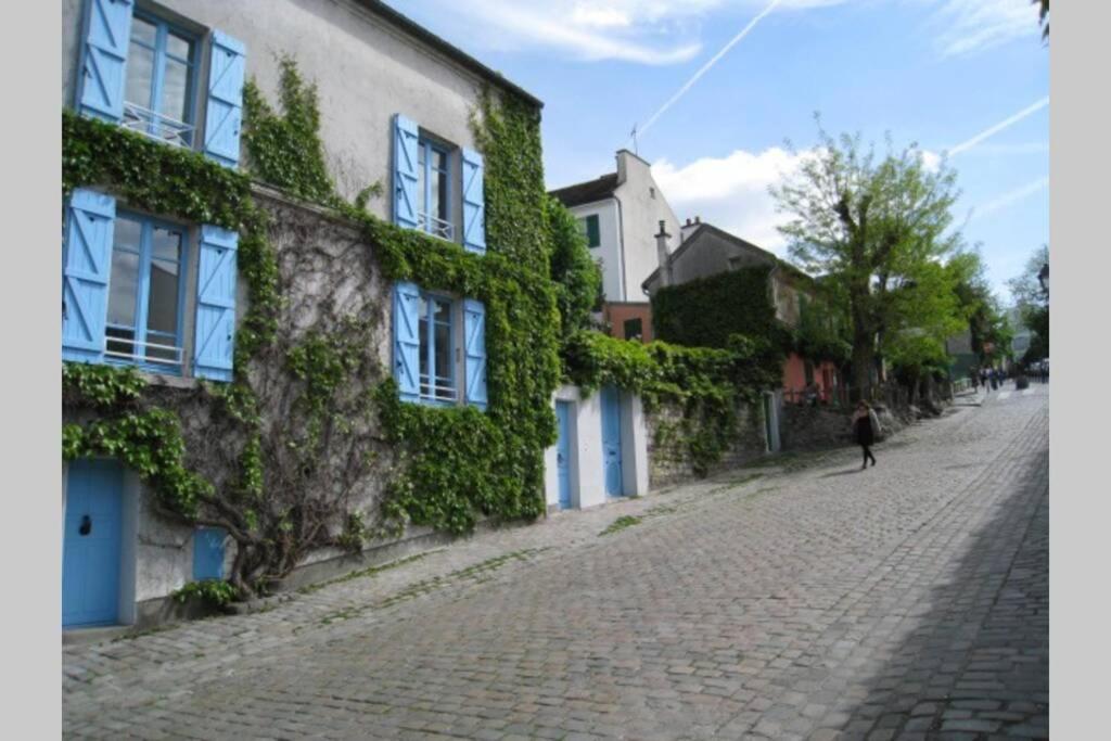 Charming Apartment In Montmartre Paris Exterior foto