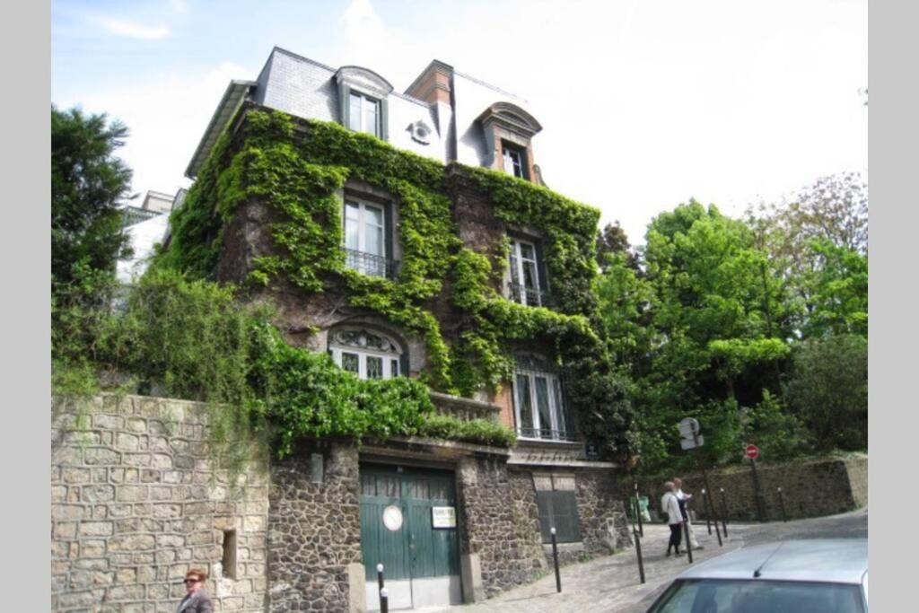 Charming Apartment In Montmartre Paris Exterior foto